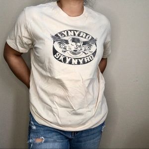 LYNYRD SKYNYRD BAND TEE